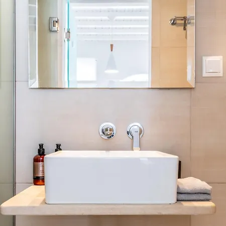 Guest house Maison By Monocle