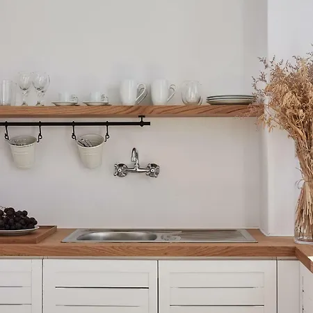 Maison By Monocle Guest house